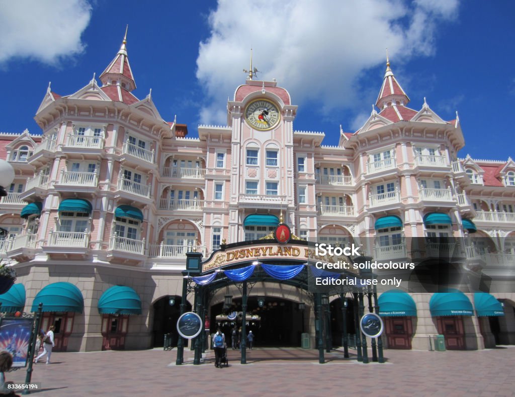 Paris ORLY Airport (ORY) to Disneyland Park