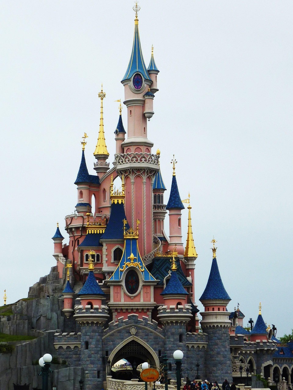Disneyland Park to Paris City